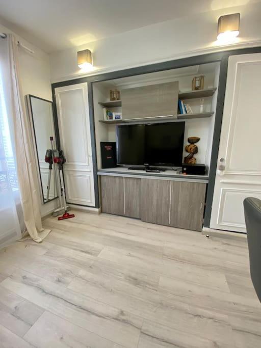 Jeanne D'Arc Apartment Руан Екстериор снимка