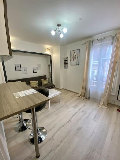 Jeanne D'Arc Apartment Руан Екстериор снимка